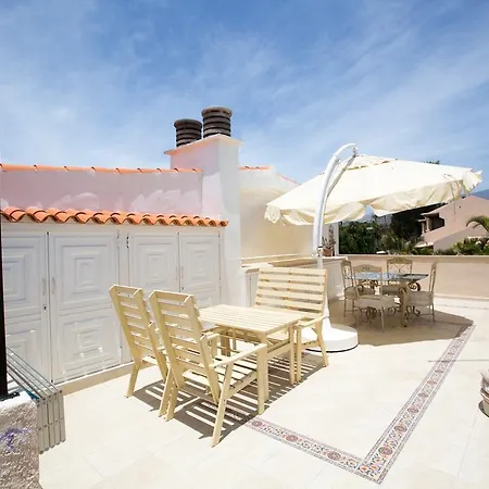 Dream Holiday Apartment
